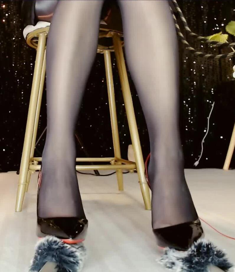 虎牙 你的圈圈儿 众乐圈圈ASMR福利黑丝高跟踩踏