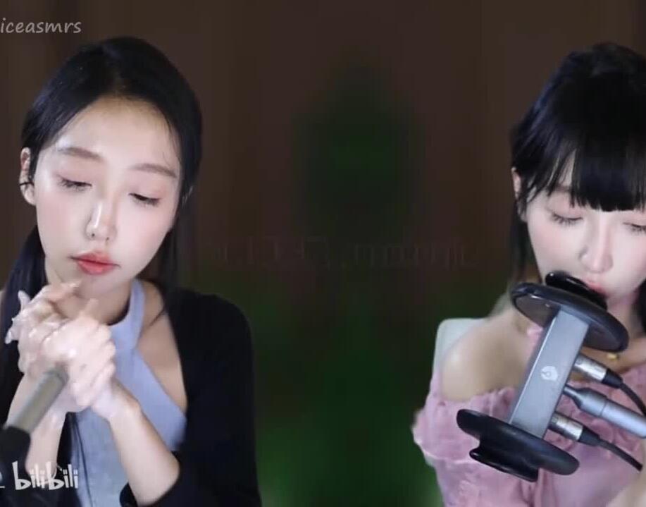 酥酥学姐 ASMR芦荟洗手搓手舔耳